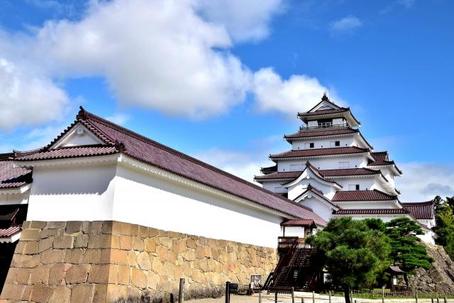 会津若松市の風景[鶴ヶ城](フリー素材より)