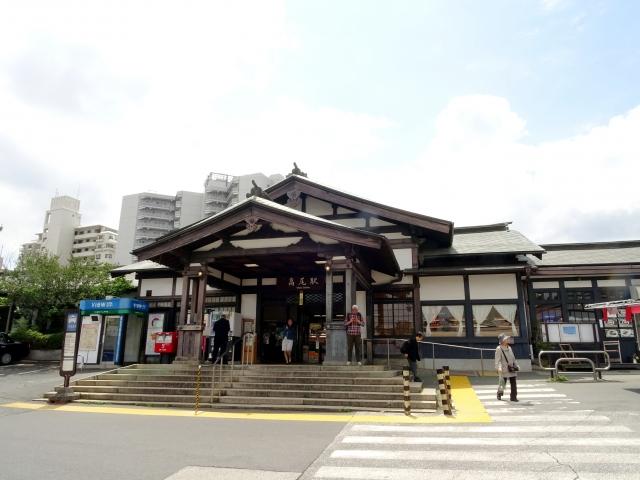 高尾駅(フリー素材より)