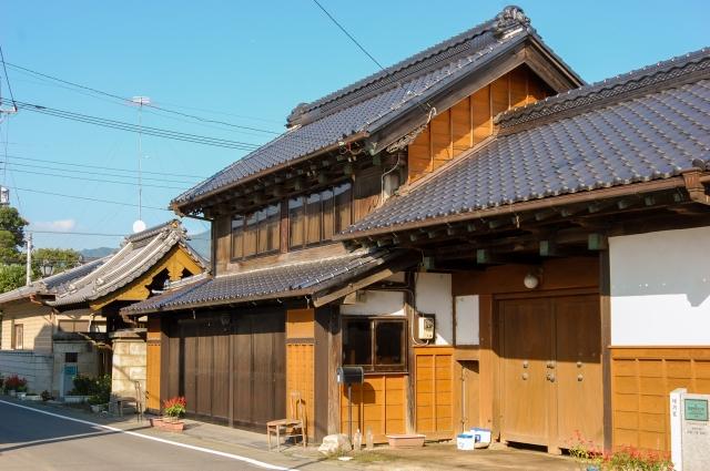 土浦駅(フリー素材より)