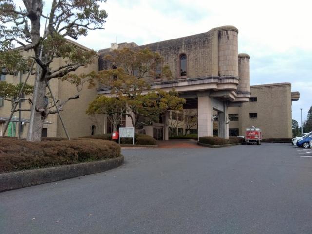 多古町役場(フリー素材より)