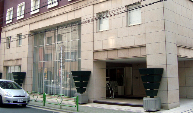 ヴィラフォンテーヌ東京八丁堀、１階エントランス部分